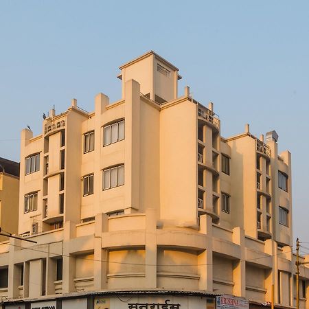 Oyo 13089 Hotel Gold Crest 나비뭄바이 외부 사진