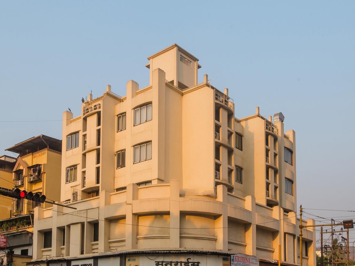 Oyo 13089 Hotel Gold Crest 나비뭄바이 외부 사진