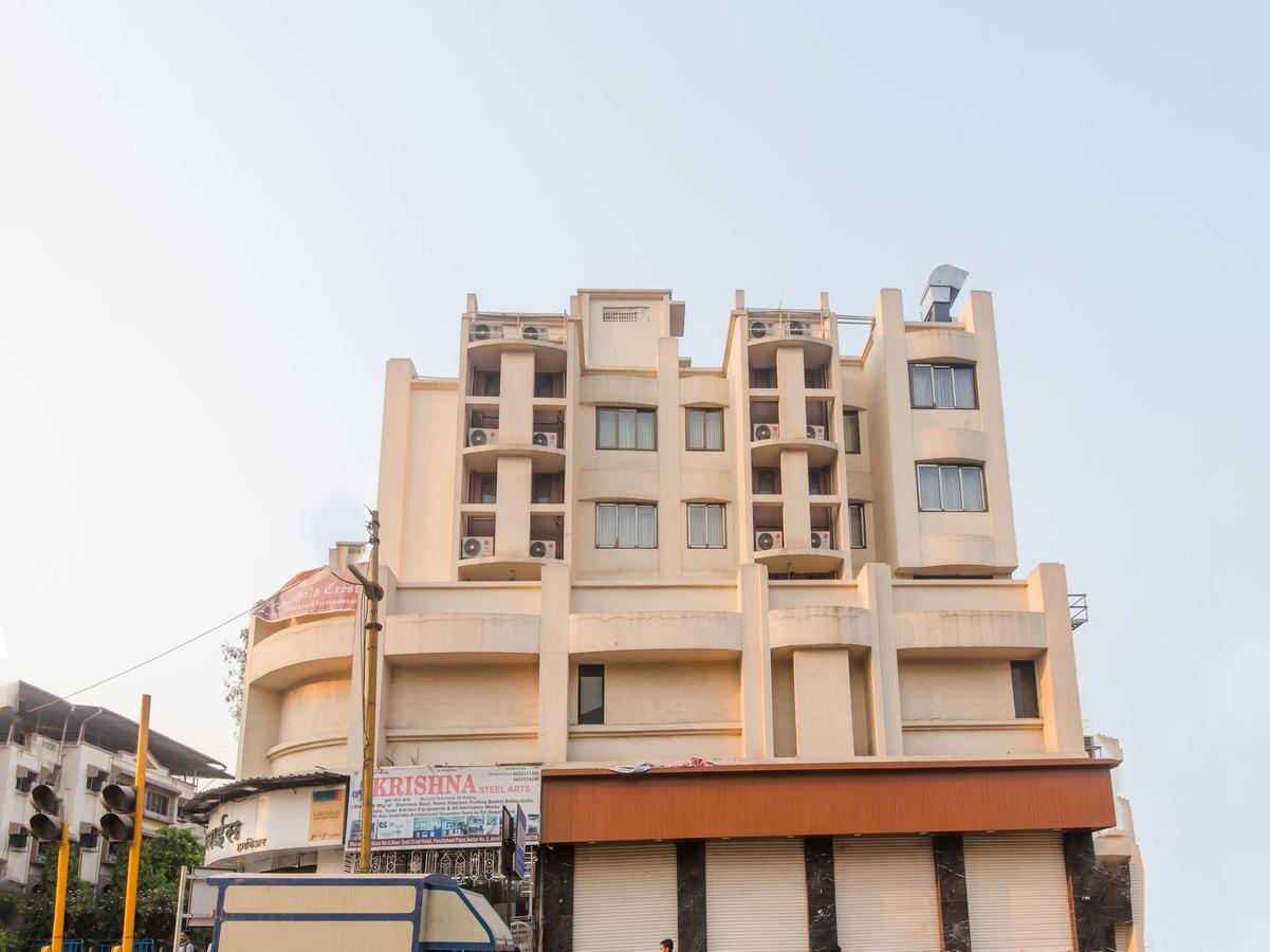 Oyo 13089 Hotel Gold Crest 나비뭄바이 외부 사진